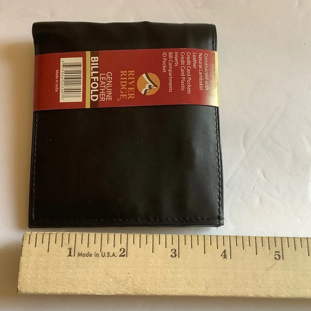 River Ridge Mens Black Genuine Lambskin Leather Bifold Wallet ID Window NEW